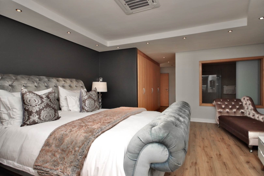 3 Bedroom Property for Sale in Sunset Beach Western Cape